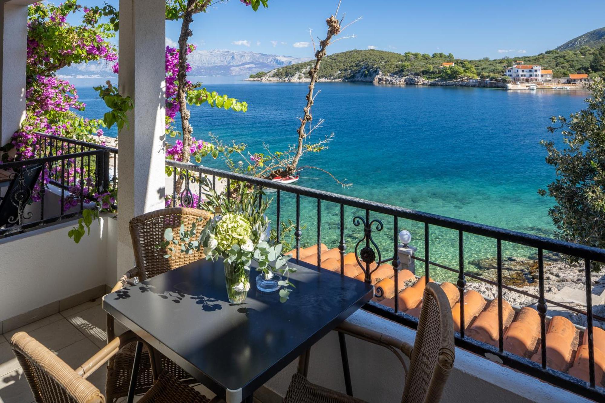 Apartmani Ruzica Zastražišće Extérieur photo