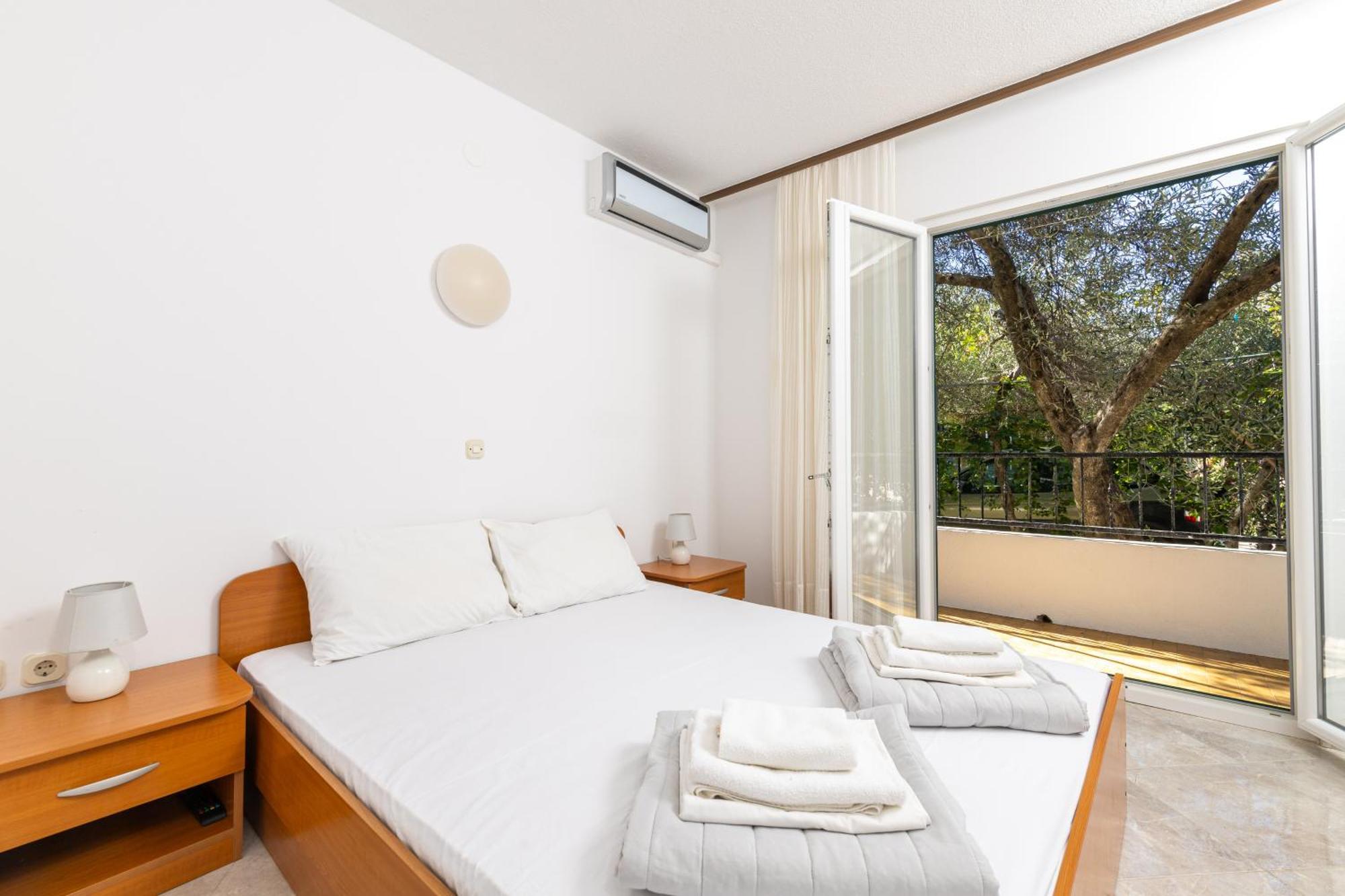 Apartmani Ruzica Zastražišće Extérieur photo