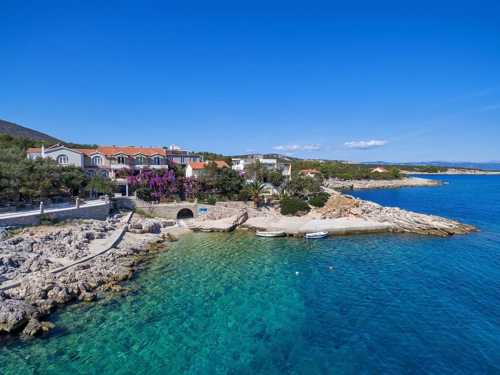 Apartmani Ruzica Zastražišće Extérieur photo